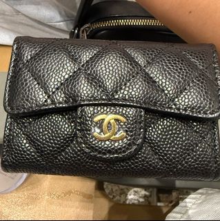 (Category: ) located in . Submitted by helloluxuryx (Listing ID 1378979685, Image 1). Description: .