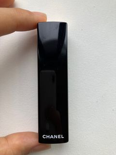 由 amberhaouari (刊登 ID 1379126625，圖片 1) 提交，位於 的 (類別：)，說明：。