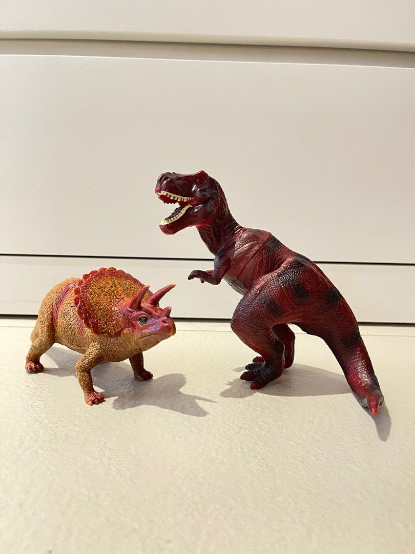 Dinosaurs toy (Category: Action & Battle Toys) located in Quezon City. Submitted by basicsandessentials (Listing ID 1378938816, Image 1). Description: T-rex and triceratops dinos 2pcs No issues T-rex: (WxH) 12cm x 15cm Triceratops: 23cm x 8cm MOP:Bank transfer/ GCASH ❌No return, exchange or change of mind returns once item is shipped❌ .