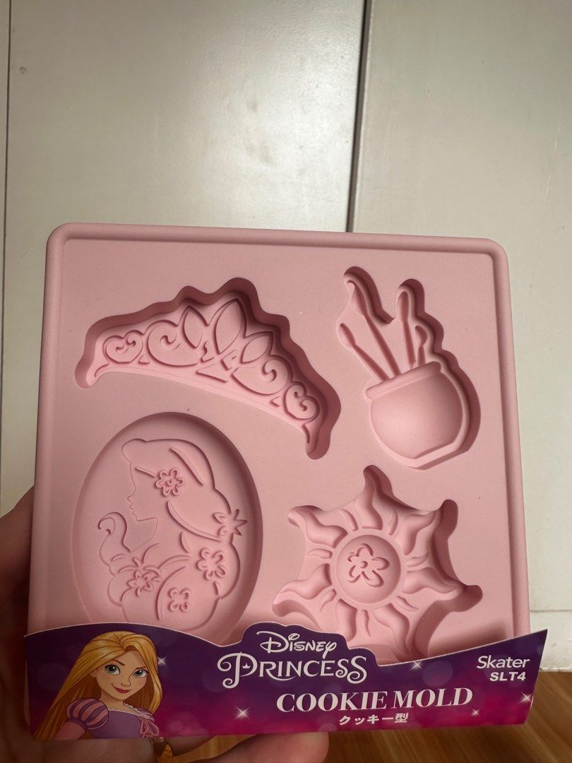 Disney Cookie Mold (Category: Bakeware) located in Cavite. Submitted by flyfly_butterfly (Listing ID 1378988312, Image 3). Description: Brand: Skater Disney Cookie Mold Brand new Delivery only. No meet ups Jnt or LBC, shipping fee at buyer’s expense Lalamove fee at buyer’s expense Location: Dasmariñas Cavite.