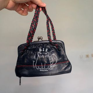 (Kategori: ) berada di . Dikirim oleh lemari_tomato (ID iklan 1378971314, Gambar 1). Deskripsi: .