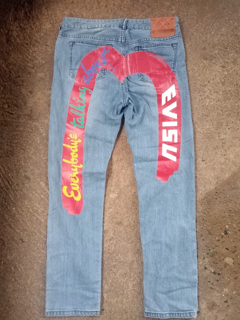 EVISU DAICOCK JEANS (Category: Jeans) located in Bolinao. Submitted by willaskyle19427 (Listing ID 1378973234, Image 1). Description: .