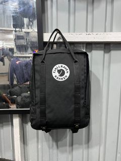 (Kategori: ) berada di . Dikirim oleh gudangtassecondbrand (ID iklan 1379121767, Gambar 1). Deskripsi: .