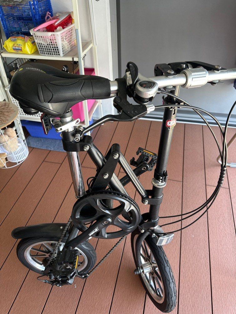 One Sec Foldable Bicycle “14 (Category: Bicycles) located in Singapore. Submitted by ling_bbt (Listing ID 1378968953, Image 1). Description: 2nd Hand.