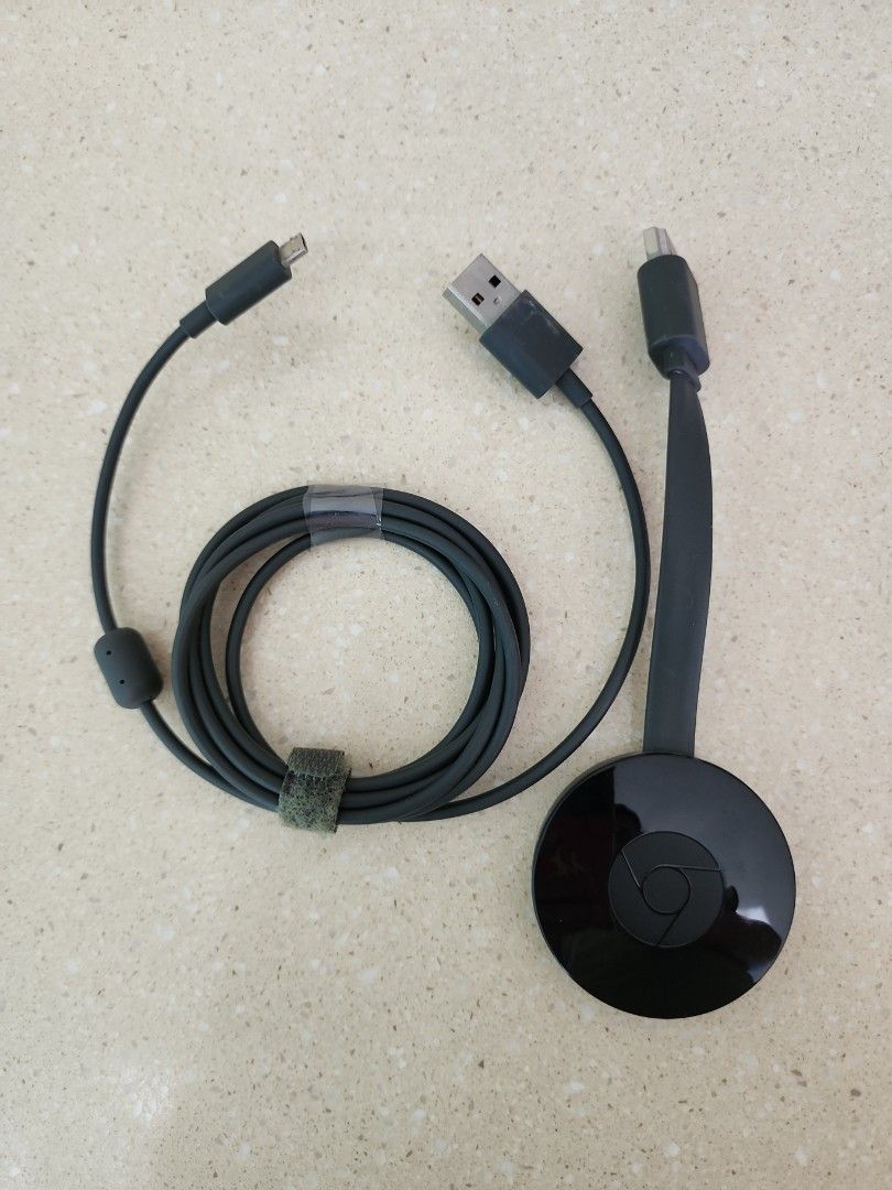 Google Chromecast 2nd Gen (Category: Media Streamers & Hubs) located in Singapore. Submitted by starfire1 (Listing ID 1378996785, Image 1). Description: - Google Chromecast for streaming to your TV. - Includes Chromecast device and USB cable. - Excellent condition. - Stream movies, shows, and more from your phone or tablet. Model: nc2-6a5.