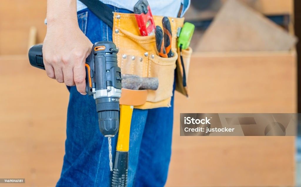 Handyman service (Category: Handyman and Drilling Services) located in Singapore. Submitted by zohaconstuctionpteltd (Listing ID 1379081373, Image 1). Description: we do all kind of handyman service.