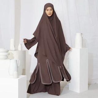 (Kategori: ) berada di . Dikirim oleh prelovedbarangpribadiku (ID iklan 1379008423, Gambar 1). Deskripsi: .