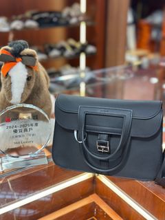 （分類：）位於 。 由 360_Luxury 提交（商品編號 1378988580，圖片 1）。簡介： 。