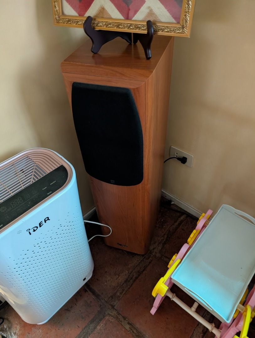 Infinity Speakers (Category: Soundbars, Speakers & Amplifiers) located in Muntinlupa City. Submitted by fierceearth.71ff5f (Listing ID 1378926518, Image 2). Description: Very condition.