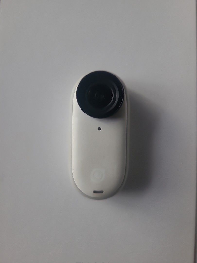 Insta360 Go 3 (Category: Other Gadgets) located in Singapore. Submitted by nothoods (Listing ID 1379016899, Image 2). Description: insta360 go 3 ( 128GB) white bought 2 years ago, used about 4-5 times. slightly discoloured mini action camera (brought them out for hikes) but everything else is in mint condition. box included. throwing in a free tripod as well Didnt use as much as I expected when I made the purchase, too lazy to bring and charge ex