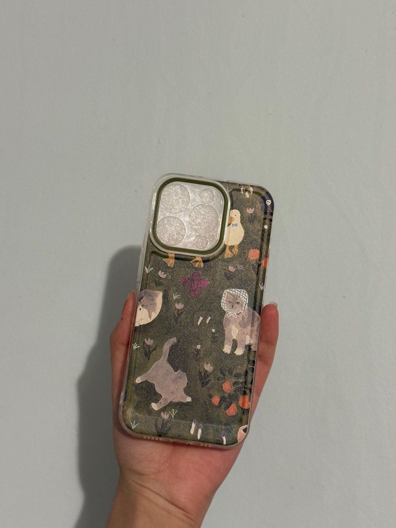 iPhone 16 Pro phone case (Category: Cases & Sleeves) located in Singapore. Submitted by selllingclothes (Listing ID 1379103752, Image 1). Description: .