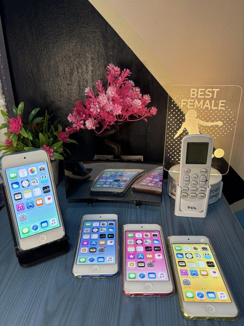 iPod Touch 6th generation 64gb Good As New (Category: Others) located in Quezon City. Submitted by jkionaire17 (Listing ID 1379119628, Image 1). Description: iPod touch 6th gen 64gb Good as new unit🥰🥰🥰 with 1000+ songs movies Classic Paid apps games worth 2k Package: Unit case charger tempered glass. Meet up: Anonas QC, Ayala Feliz, Sm Masinag.