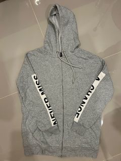 (Kategori: ) berada di . Dikirim oleh warung_dipiti (ID iklan 1378942452, Gambar 1). Deskripsi: .