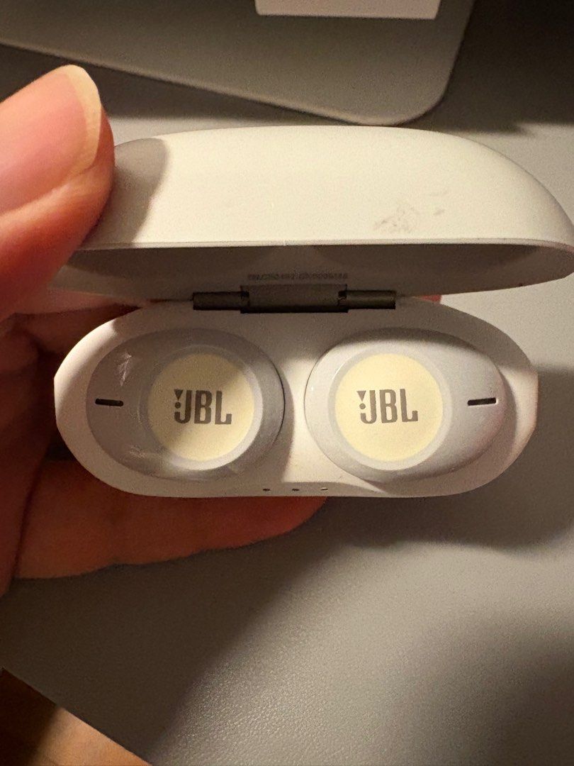 JBL无线耳机 - 白色63059013758209111
