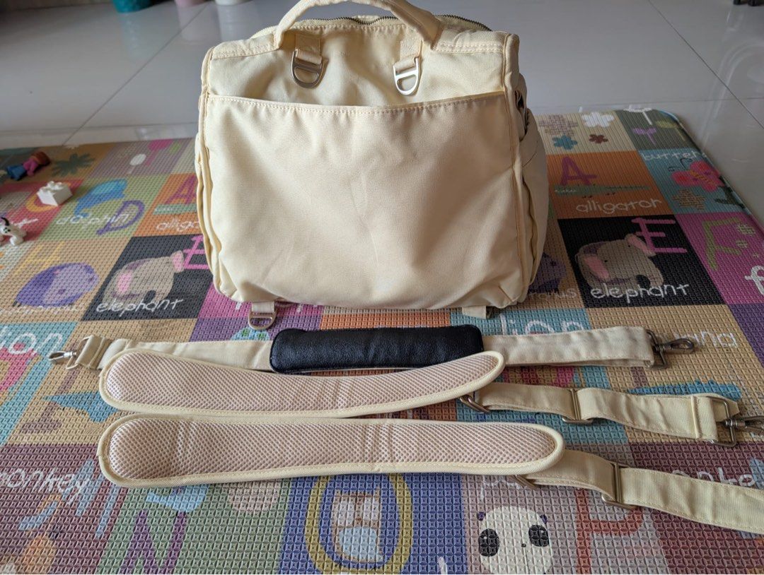 Jujube bff diaper bag (Category: Diaper Bags & Wetbags) located in Singapore. Submitted by bearyzzz (Listing ID 1378989815, Image 2). Description: Letting go lightly used jujube diaper bag. In good condition , and sold out in online store Best chance to get this super useful bag .
