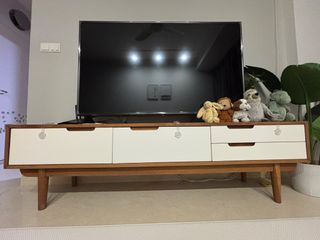 (Category: ) located in . Submitted by maestro_c (Listing ID 1379059690, Image 1). Description: .