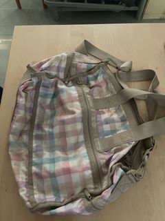 （分類：）位於 。 由 chanchandip 提交（商品編號 1378932570，圖片 1）。簡介： 。