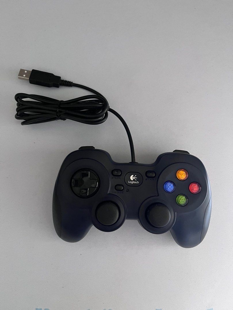 Logitech Gamepad F310 - USB Wired Controller631095521891861125