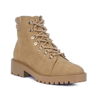 (Category: ) located in . Submitted by secondhand_finds (Listing ID 1378951759, Image 1). Description: .