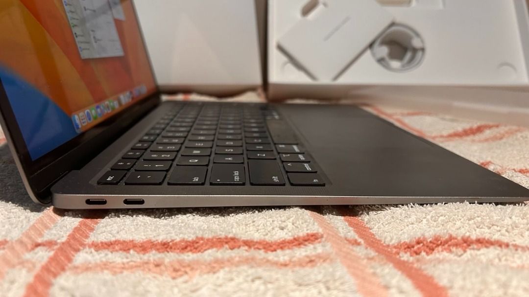 MacBook Air 2020 Retina A2179 Core i5 (Category: Laptops & Notebooks) located in Quezon City. Submitted by konovalov (Listing ID 1379004538, Image 3). Description: MacBook Air Retina 2020 13-inch (A2179) OS: Ventura 13.7 Processor: Intel Core i5 1.1GHz Quad-Core Storage: 256GB SSD RAM: 16GB DDR4 3733 MHz Battery Cycle Count: 133 (Normal) Purchase Date: September 2020 for PHP74,990 online and unit was shipped from Singapore Opened: March 2021 Last