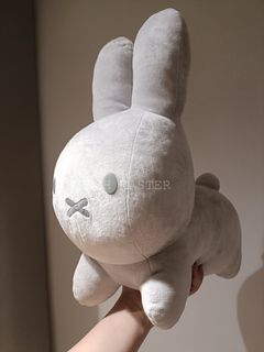 (Category: ) located in . Submitted by plushmaste94644 (Listing ID 1379119943, Image 1). Description: .