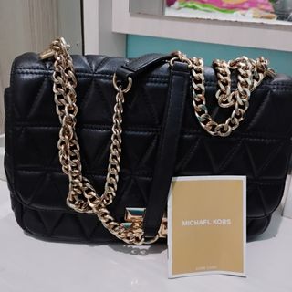 (Kategori: ) berada di . Dikirim oleh anaduzzle (ID iklan 1378966258, Gambar 1). Deskripsi: .