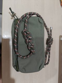 (Category: ) located in . Submitted by tuktuk (Listing ID 1379105034, Image 1). Description: .