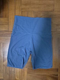 (Category: ) located in . Submitted by bakerstreetthrift (Listing ID 1378992476, Image 1). Description: .