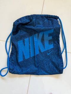 (Category: ) located in . Submitted by buymycollection (Listing ID 1379034468, Image 1). Description: .