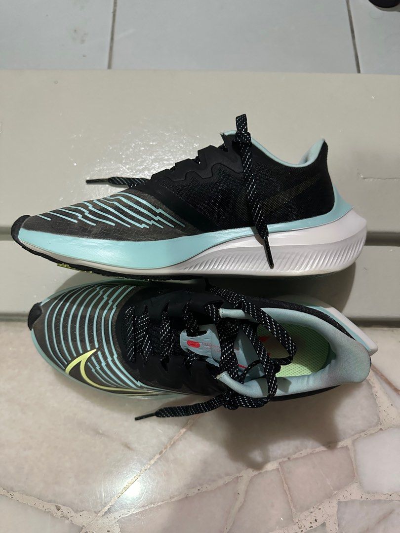 nike running zoom gravity women's