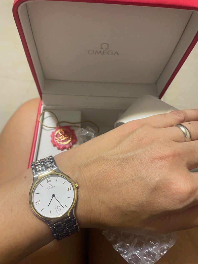 Omega De Ville (Category: Luxury Watches) located in General Trias. Submitted by cris4 (Listing ID 1379055211, Image 1). Description: Omega de Ville 17cm (no extra links) 31mm 18k yg bezel Stainless steel Quartz movement With date window With provided omega box and paperbag Open for layaway Slightly nego.