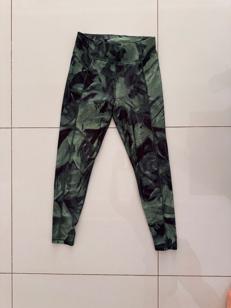 Only Yoga tights (Category: Activewear) located in Singapore. Submitted by adelaide126 (Listing ID 1379084008, Image 1). Description: Selling Only yoga pants, green and black nature pattern. Fitted at Waist. Normal mail +2.
