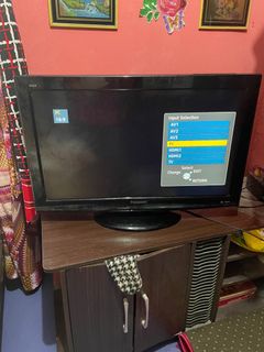 (Category: ) located in . Submitted by myclosetspreloved (Listing ID 1379002637, Image 1). Description: .