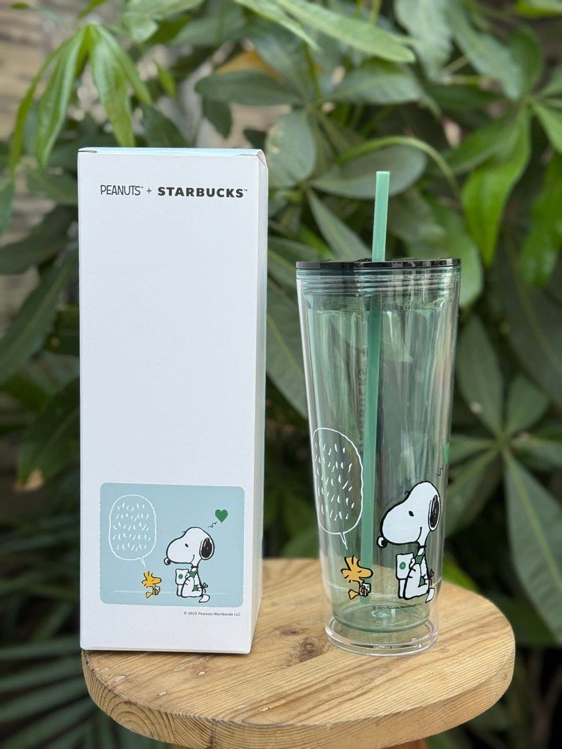 PEANUTS x STARBUCKS tumbler (Category: Water Bottles & Tumblers) located in Manila. Submitted by justria (Listing ID 1378949568, Image 3). Description: mas mahal sa market!! 24oz.