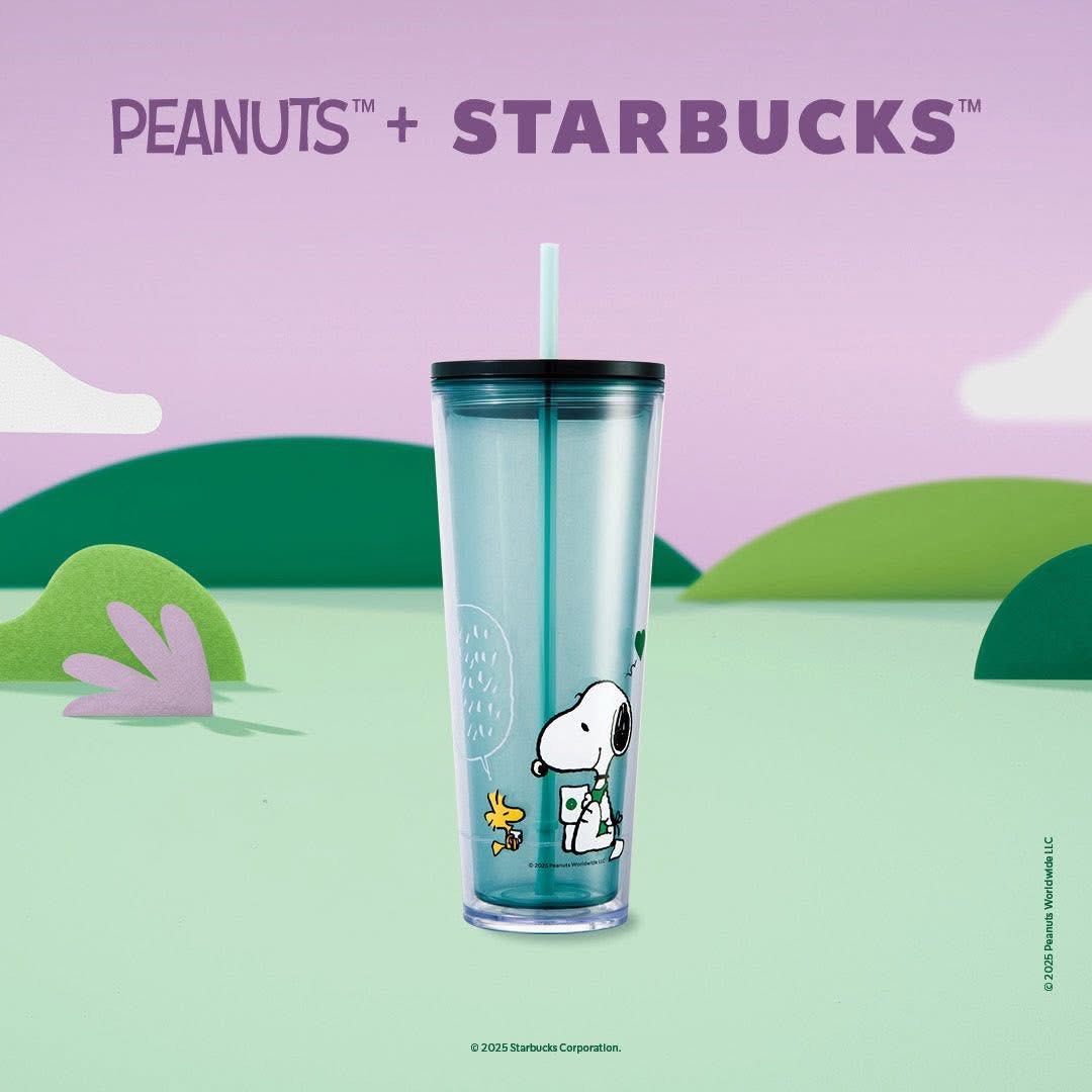 PEANUTS x STARBUCKS tumbler (Category: Water Bottles & Tumblers) located in Manila. Submitted by justria (Listing ID 1378949568, Image 1). Description: mas mahal sa market!! 24oz.