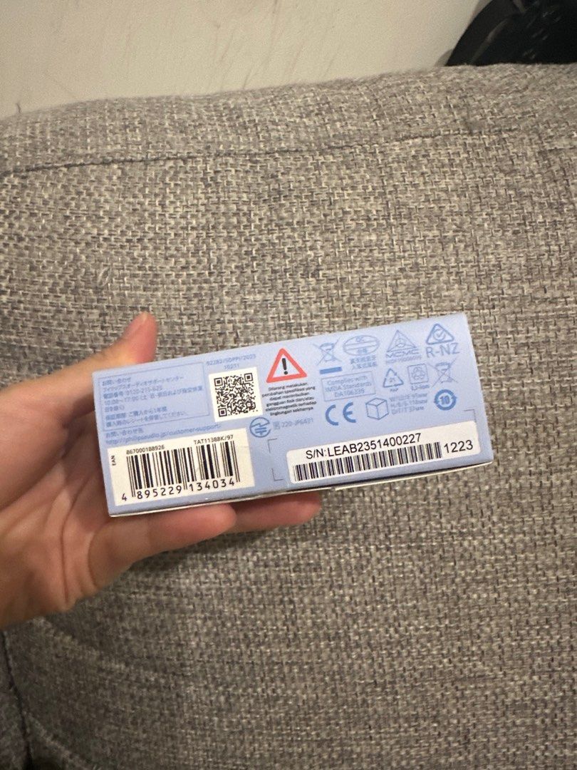 由 ooooops_ (刊登 ID 1379055424，圖片 2) 提交，位於 新北市 (New Taipei) 的 Philips 飛利浦無線藍牙耳機 (類別：耳機)，說明：。