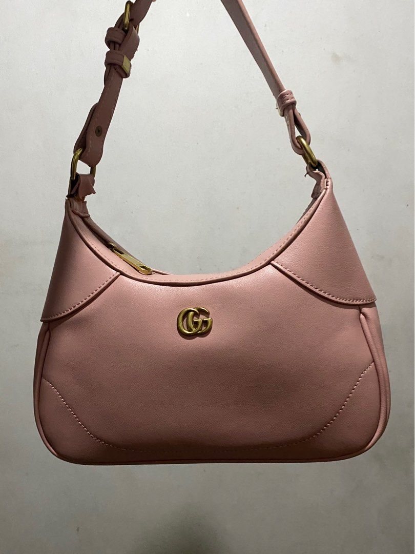 pink shoulder bag aphrodite (Category: Purses & Pouches) located in Taguig. Submitted by won_eeee (Listing ID 1379095433, Image 1). Description: issue: may damage sa lower part ng strap but still usable and can accommodate heavy things .