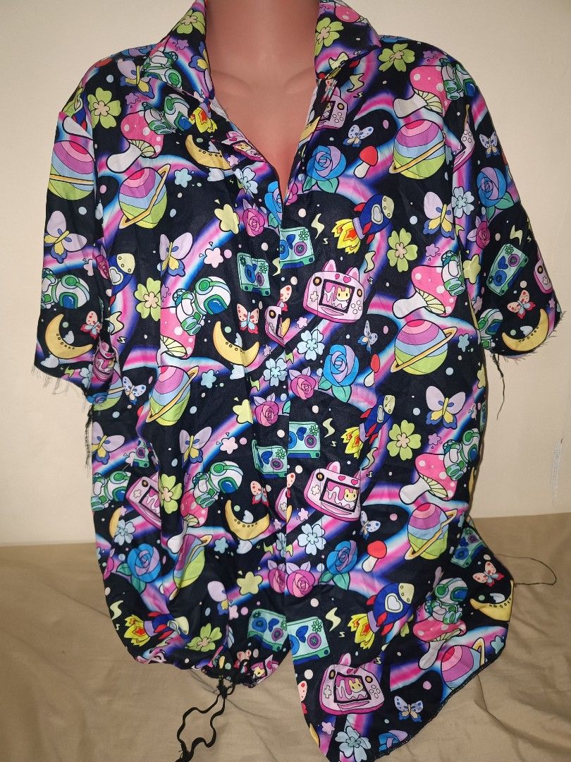 Polo cover up (Category: Others Tops) located in Quezon City. Submitted by msac3 (Listing ID 1378933534, Image 1). Description: ✩ No buttons ✩ with washable stain ✩ Gcash ✩ Lalamove ✩ Quezon city.