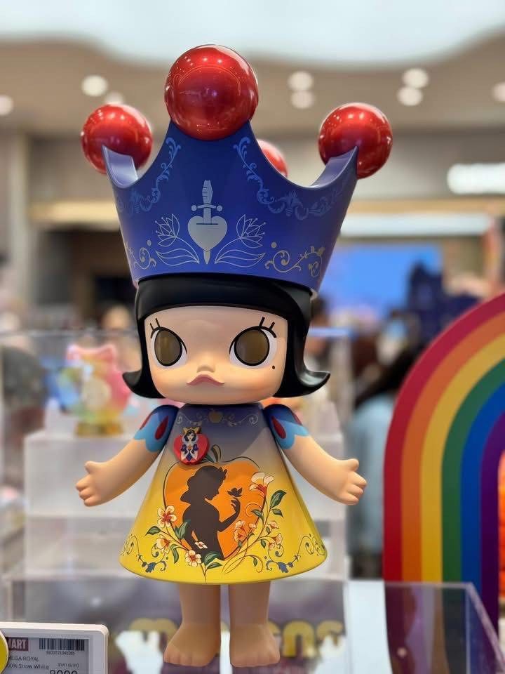 Wtt or WTS Royal Molly Snow White 400% with CHILDISHNESS