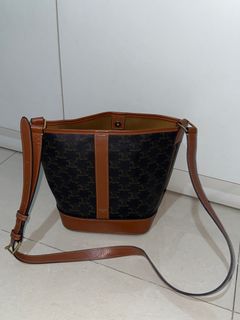 (Kategori: ) berada di . Dikirim oleh prelovednyadhia (ID iklan 1379065872, Gambar 1). Deskripsi: .