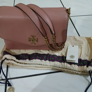 (Kategori: ) berada di . Dikirim oleh royalfashion_project (ID iklan 1379085258, Gambar 1). Deskripsi: .