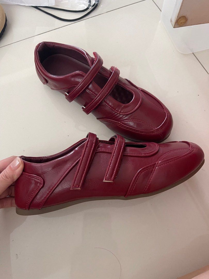 Red Mary Jane Ballet Flats - Size 39 (Category: Flats) located in Singapore. Submitted by theangrynemo (Listing ID 1378985317, Image 1). Description: Stylish red Mary Jane ballet flats. size 39 Brand new Selling as it’s a gift and doesn’t fit me, really pretty though! .