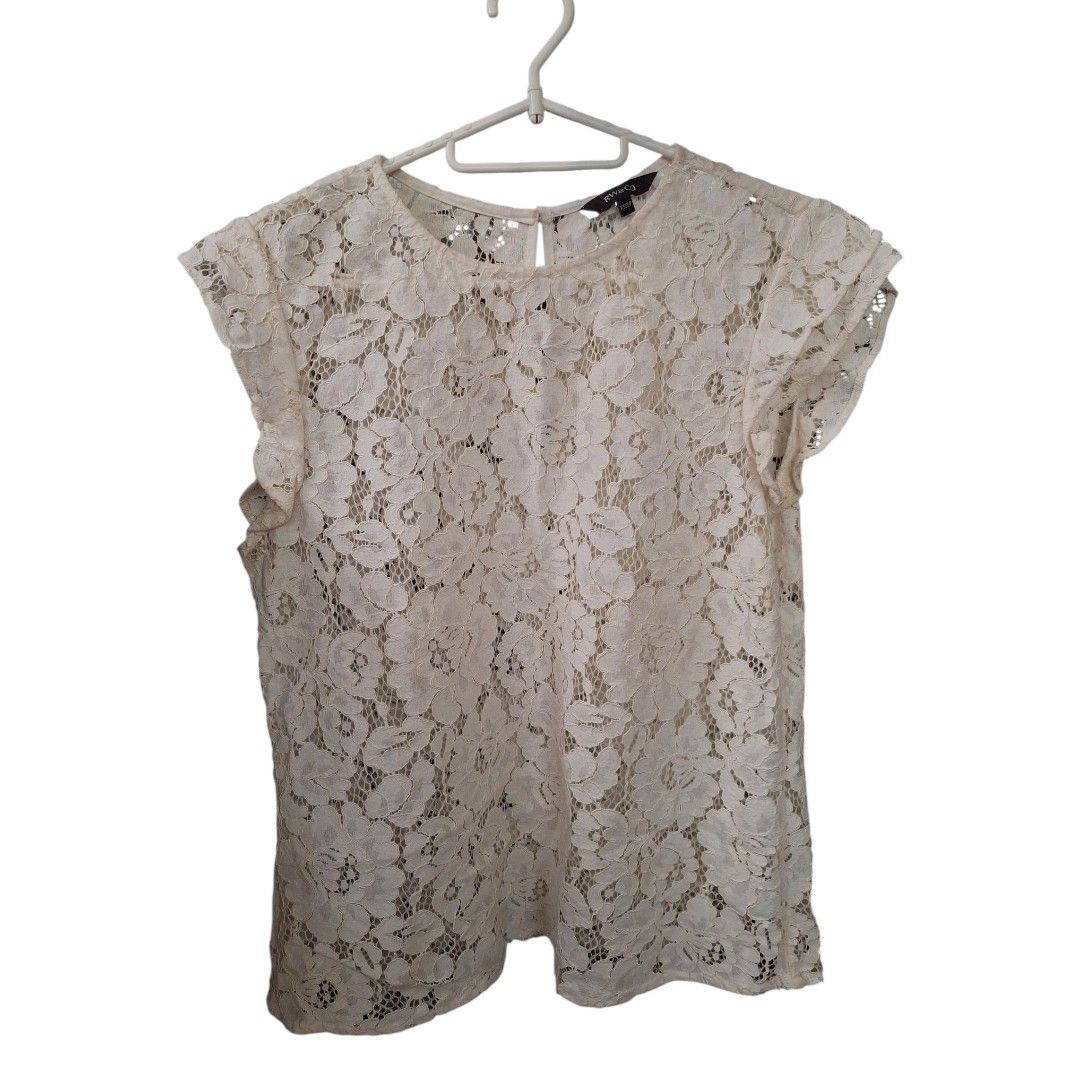 RW &CO. LACE TOP sz.xs EUC! (Category: Blouses) located in Cavite. Submitted by lilltevg (Listing ID 1378966431, Image 1). Description: excellent condition.
