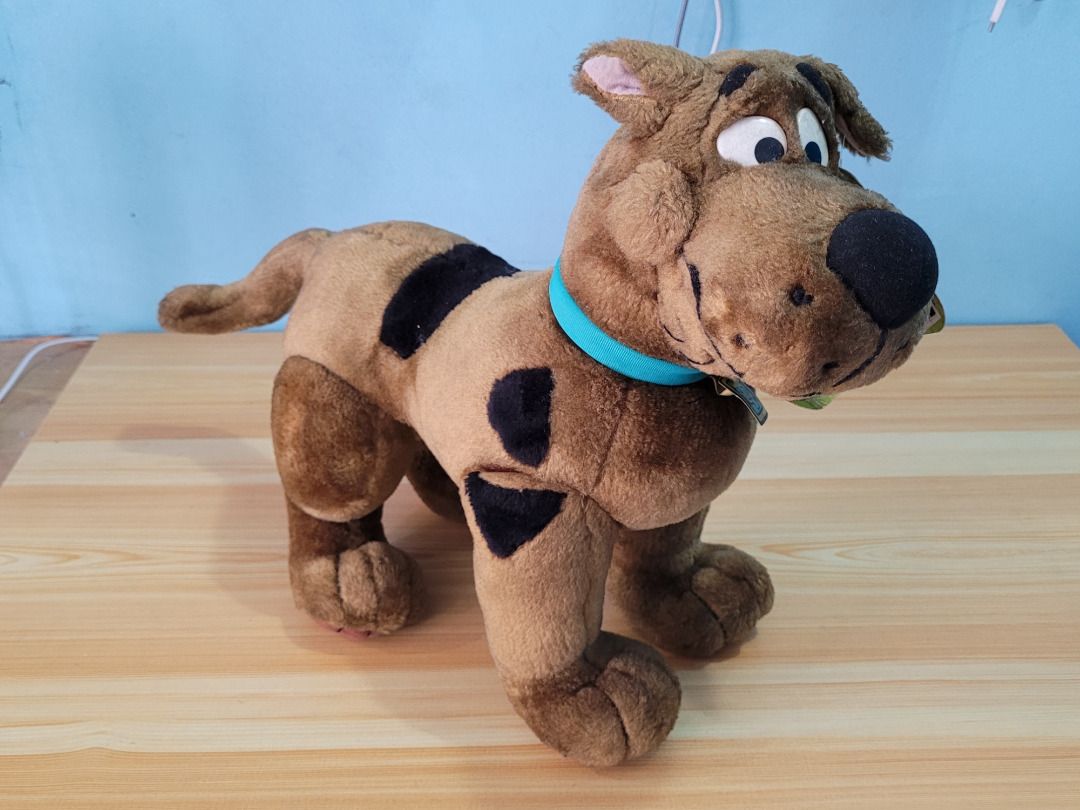 Scooby-Doo Poseable Plush Stuffed Toy (Category: Plushies & Soft Toys) located in Quezon City. Submitted by makoton815 (Listing ID 1379039785, Image 1). Description: ❗ Previously kid-owned, what you see is what you get and manage expectations ❗ Items have been kept in storage for some time, washing needed ❗ Tag attached, but very worn 📍 Location: Quezon City 📍 MOP: GCash, BDO Online 📍 MOD: J&T Express, LBC Express, Lalamove, Grab (Shouldered b