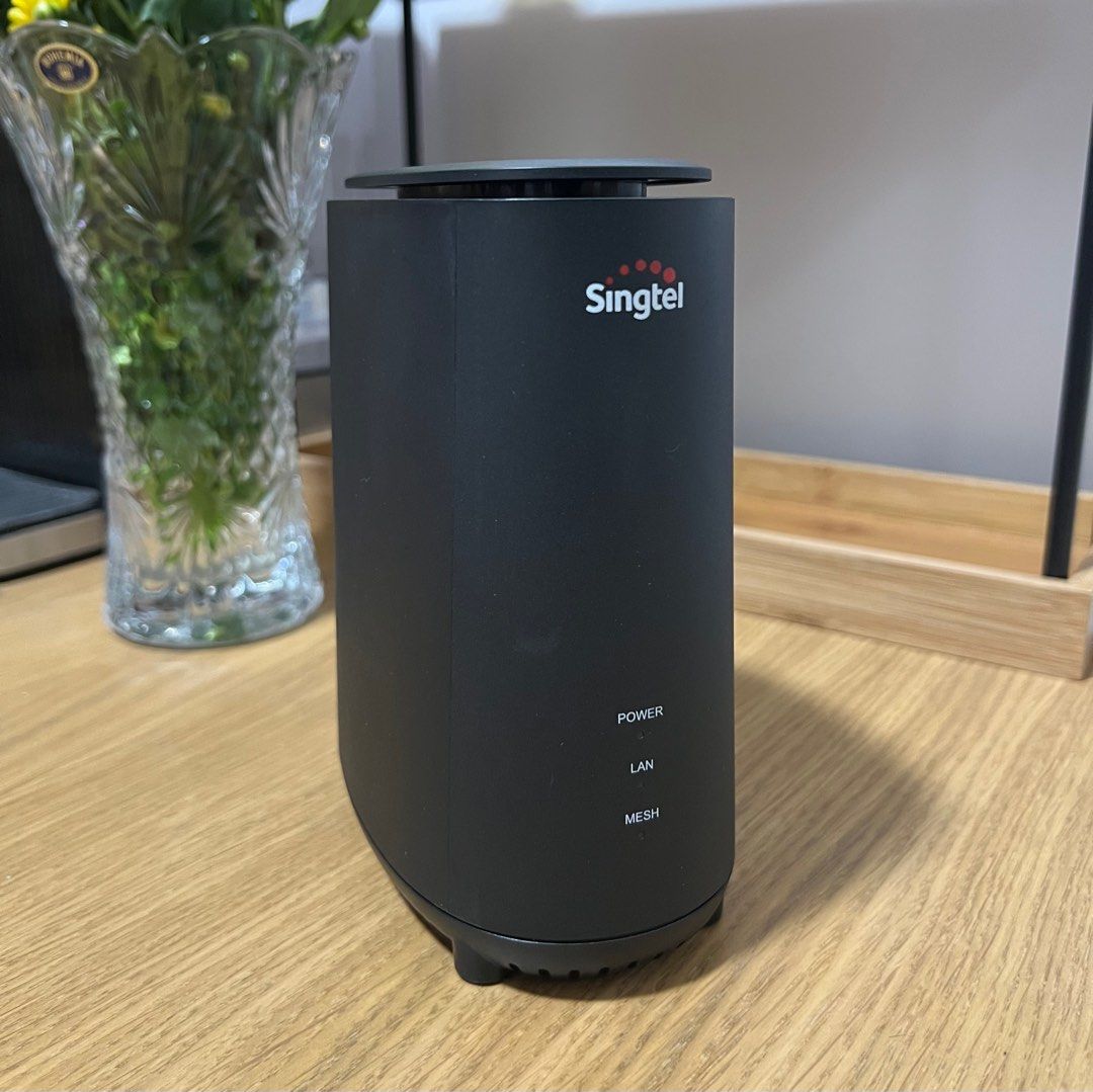 Singtel Router WiFi 663216306718977110