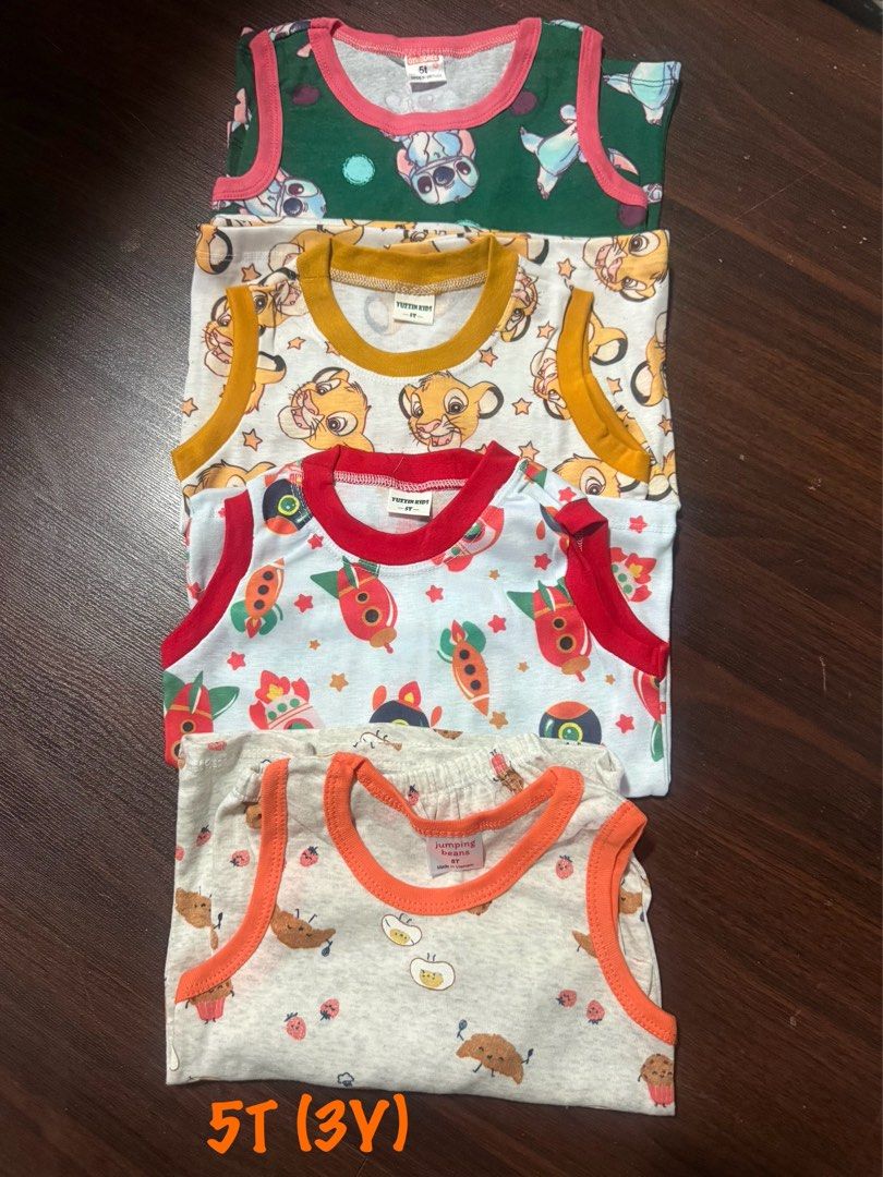 Sleeveless Playset (Category: Babies & Kids Fashion) located in Singapore. Submitted by MokBam (Listing ID 1378954334, Image 3). Description: Brand new. Size on individual pics. .