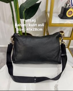(Kategori: ) berada di . Dikirim oleh arsyahaisy27622 (ID iklan 1378961759, Gambar 1). Deskripsi: .