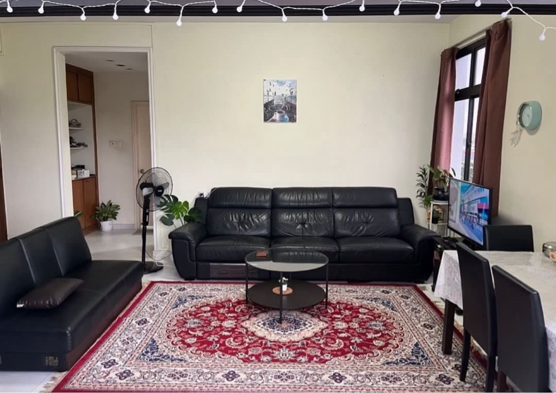 (Category: ) located in . Submitted by danlim88 (Listing ID 1378945823, Image 1). Description: .