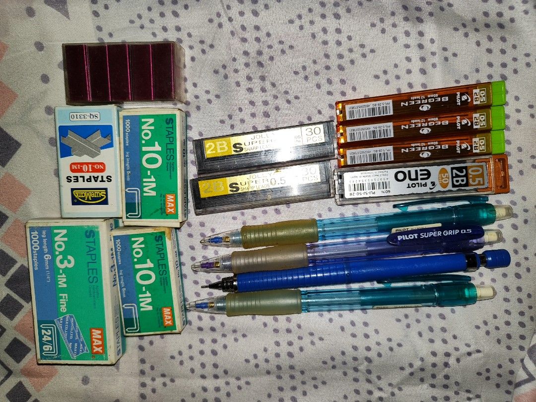 Stationery Bundle: Staples, Lead Refills, and Pilot Pens (Category: Stationery & School Supplies) located in Singapore. Submitted by rjrjishere (Listing ID 1379078215, Image 1). Description: Various Stationary - Mechanic Pencil - Pencil Leads - Staples Bullet please bid ur best price.