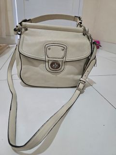 (Kategori: ) berada di . Dikirim oleh rakshandrina15 (ID iklan 1379089982, Gambar 1). Deskripsi: .
